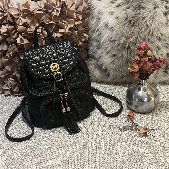 Metro City Vintage Black Quilted Leather Chain Textured Woman’s Luxury Backpack